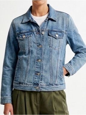 Gap Icon Denim Jacket | PRISTINE 2018 Archive | Classic Medium Wash Trucker M